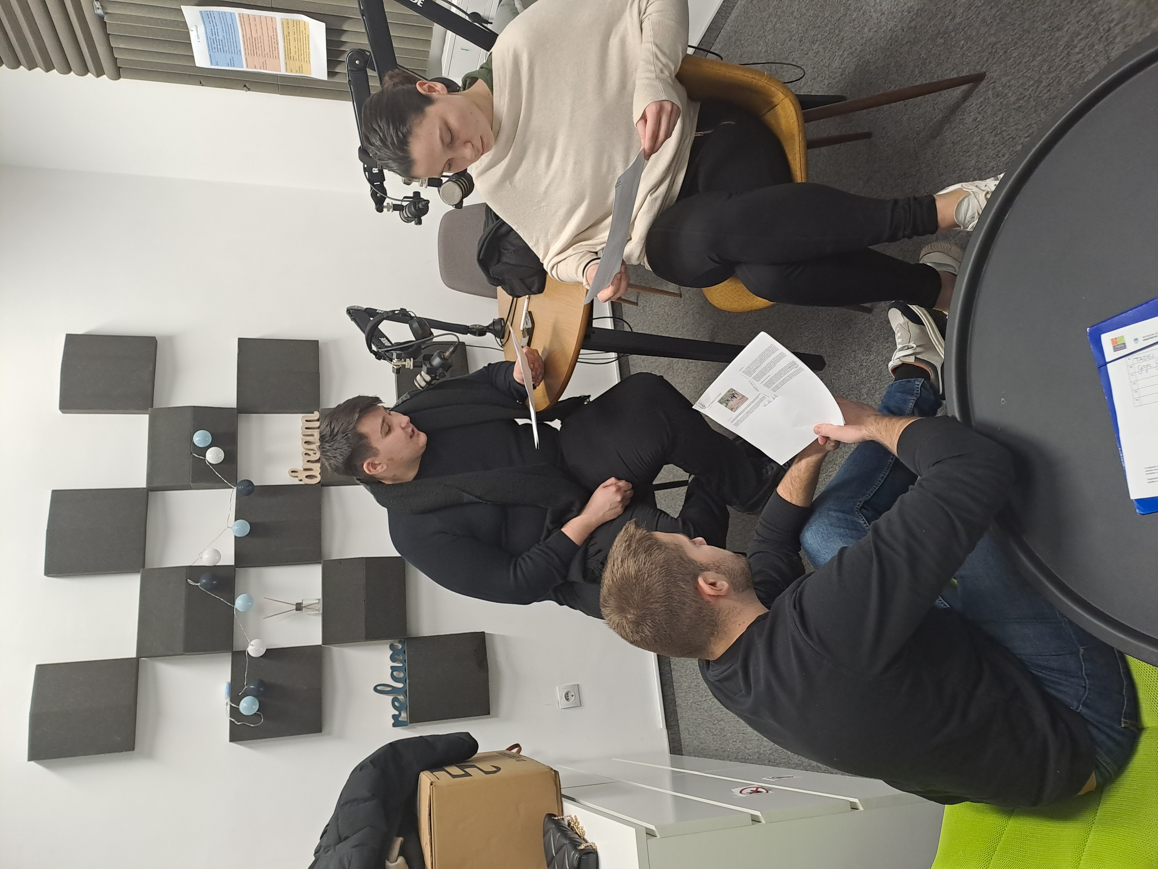 Prid’ na čvek petek