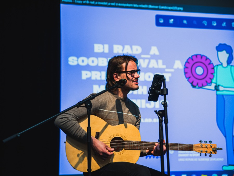 Regijski posvet za mlade