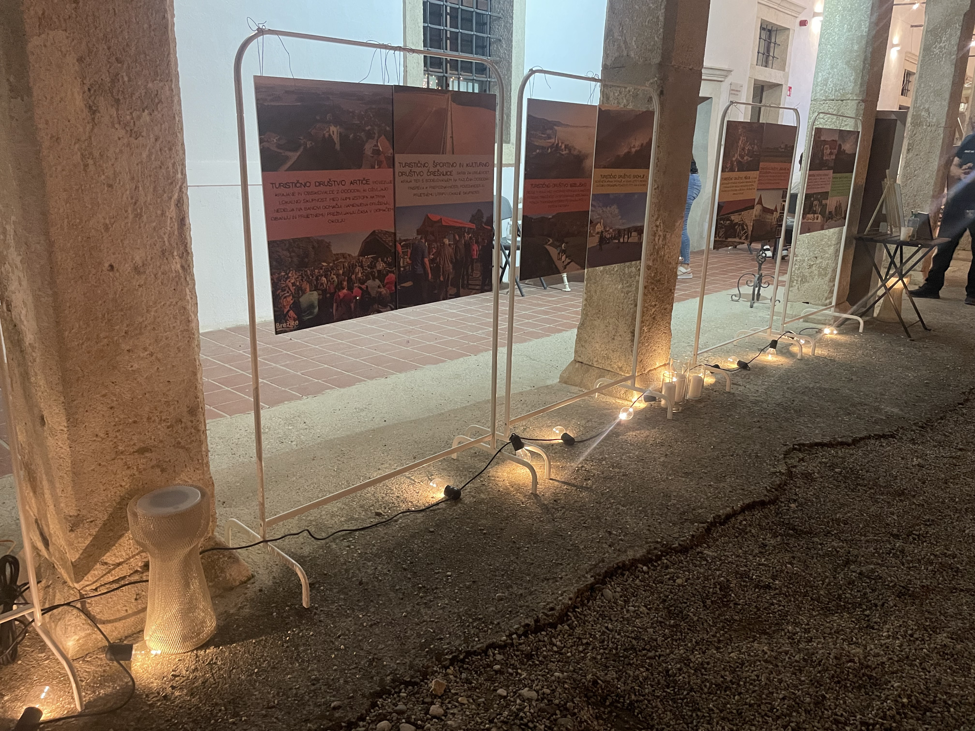 Utrinki naših krajev – fotografska razstava turističnih društev občine Brežice