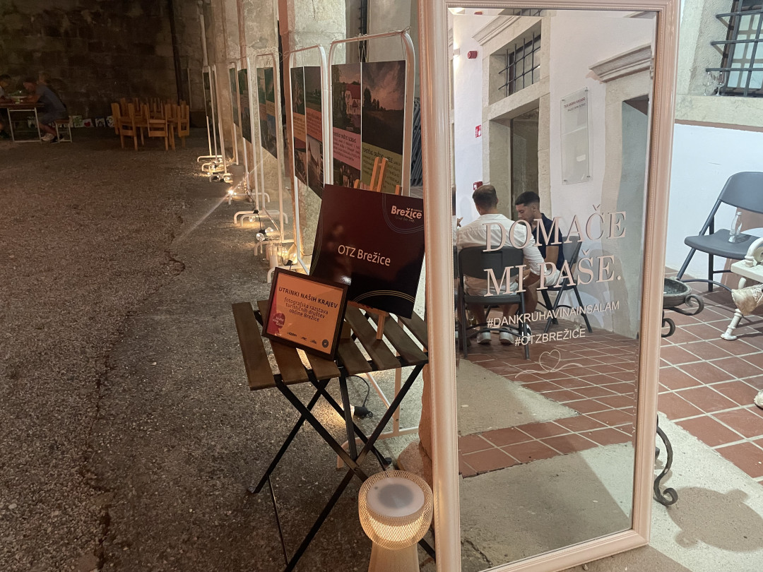 Utrinki naših krajev – fotografska razstava turističnih društev občine Brežice