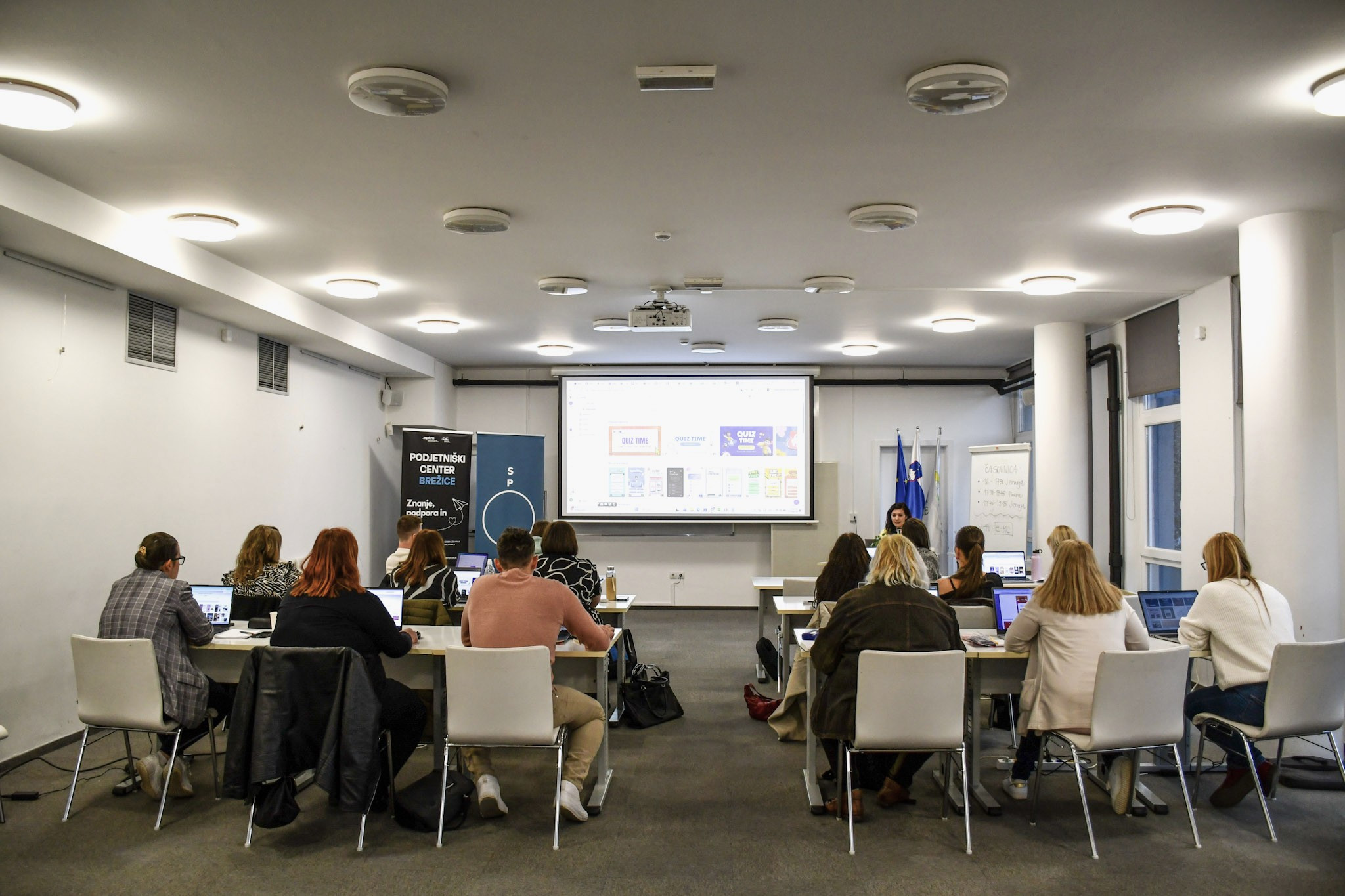 Canva + AI: tvoj novi poslovni asistent