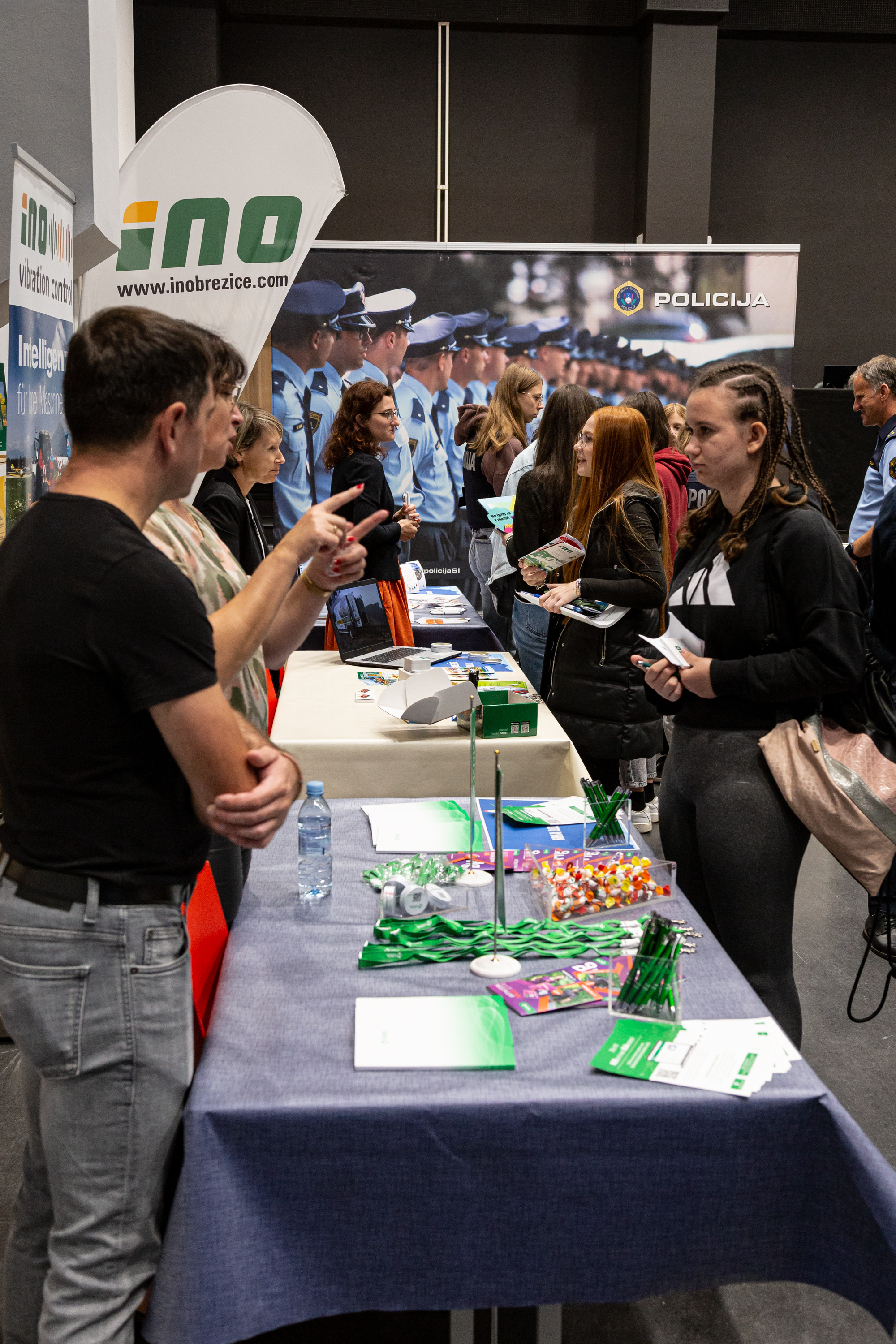 Več kot 300 mladih spoznalo priložnosti v regiji Posavje