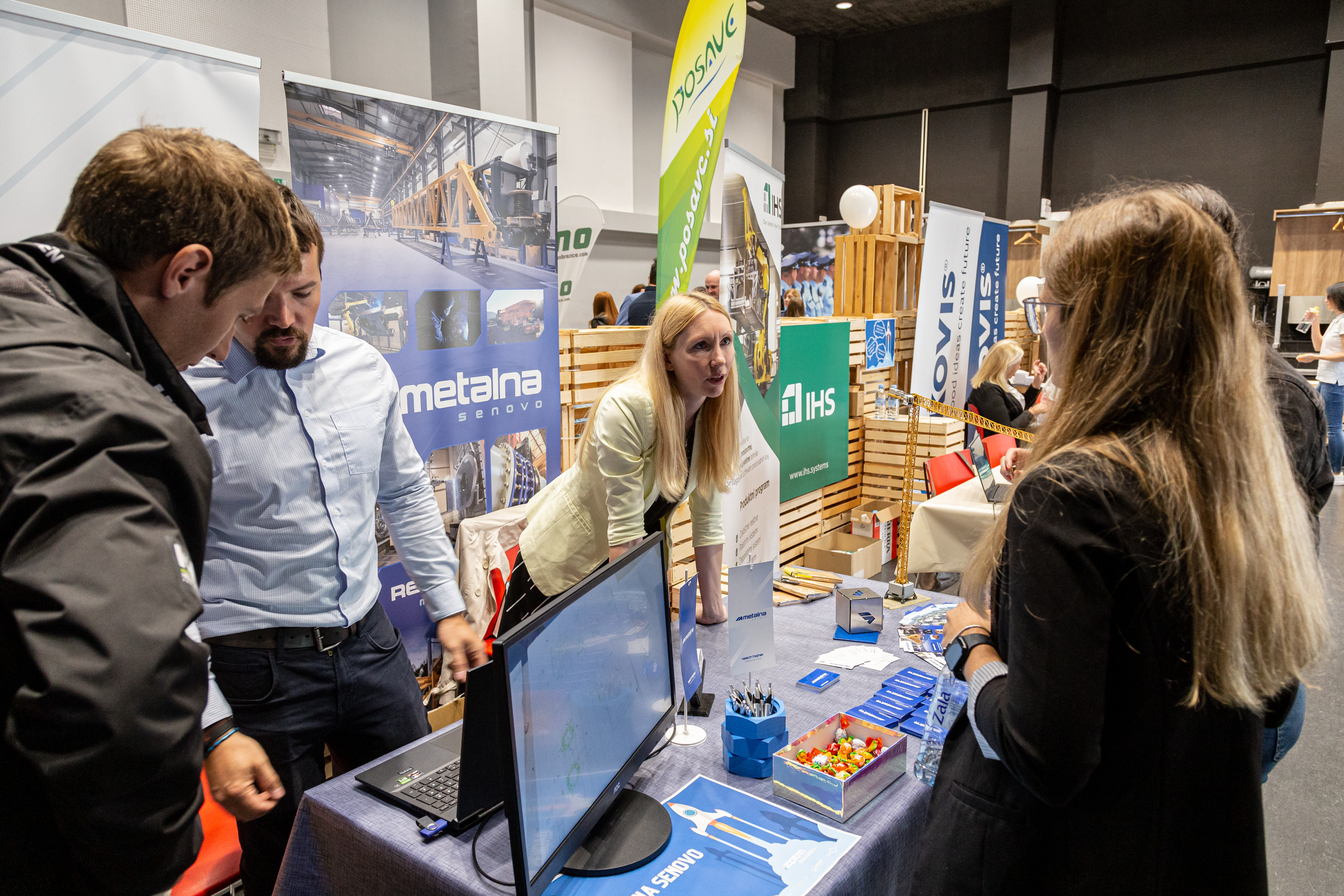 Več kot 300 mladih spoznalo priložnosti v regiji Posavje