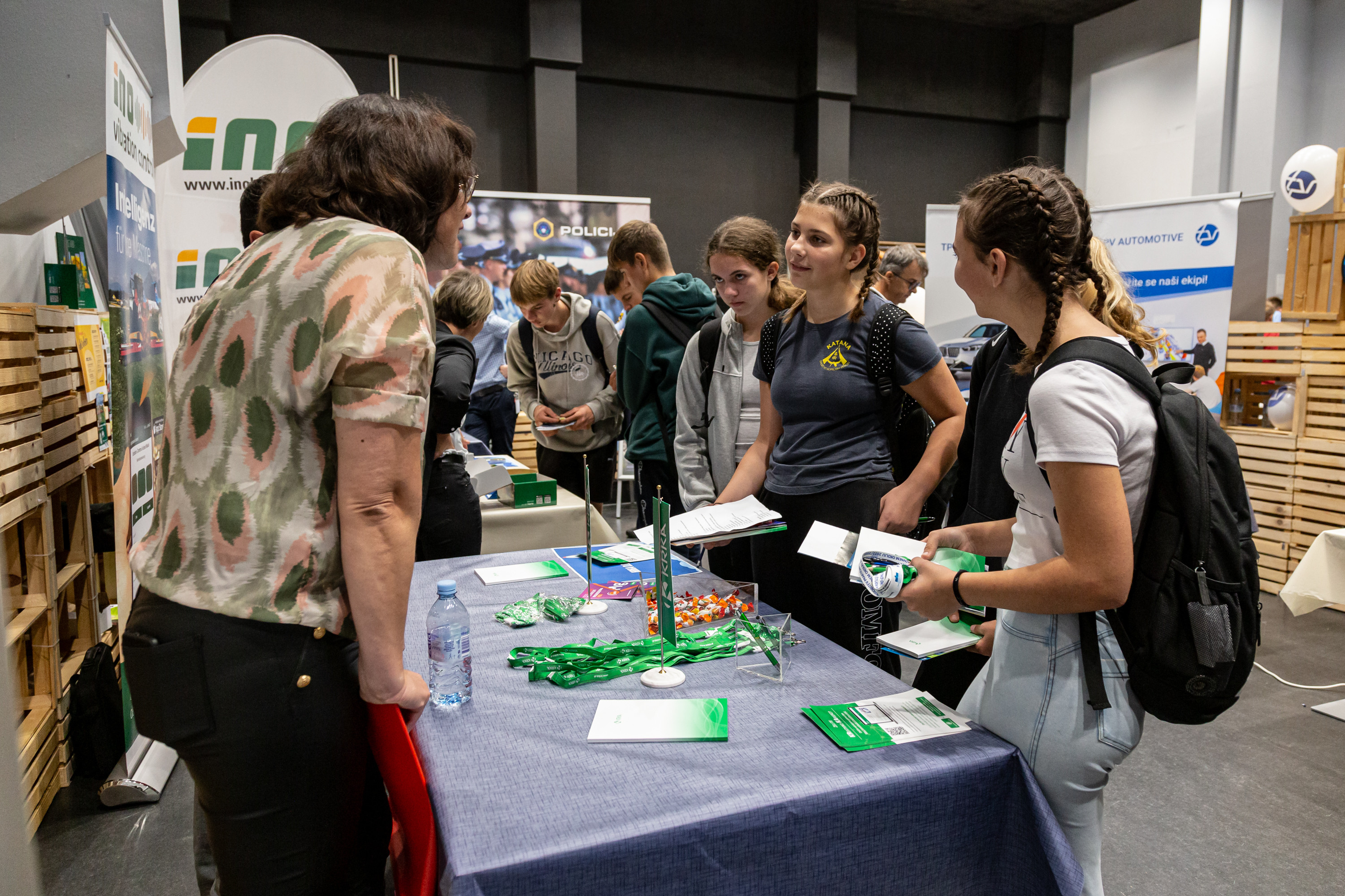 Več kot 300 mladih spoznalo priložnosti v regiji Posavje