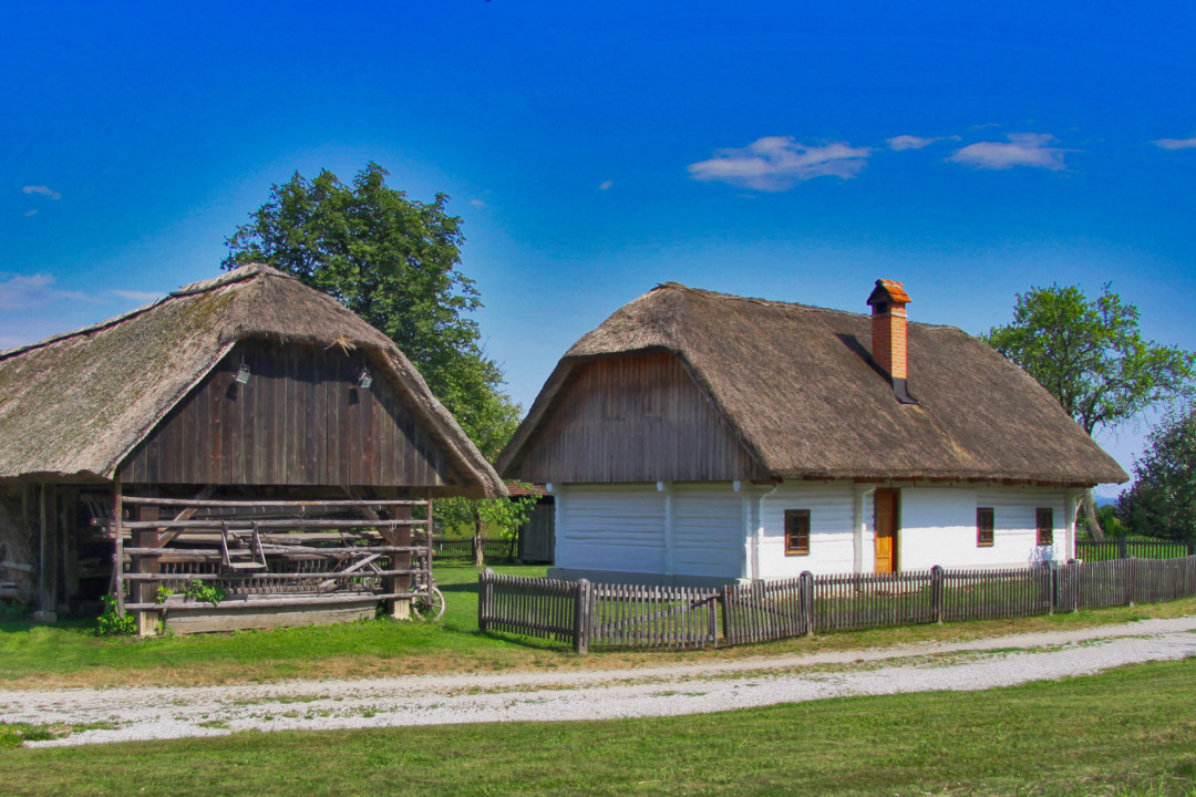 Banova domačija – okusimo dediščino