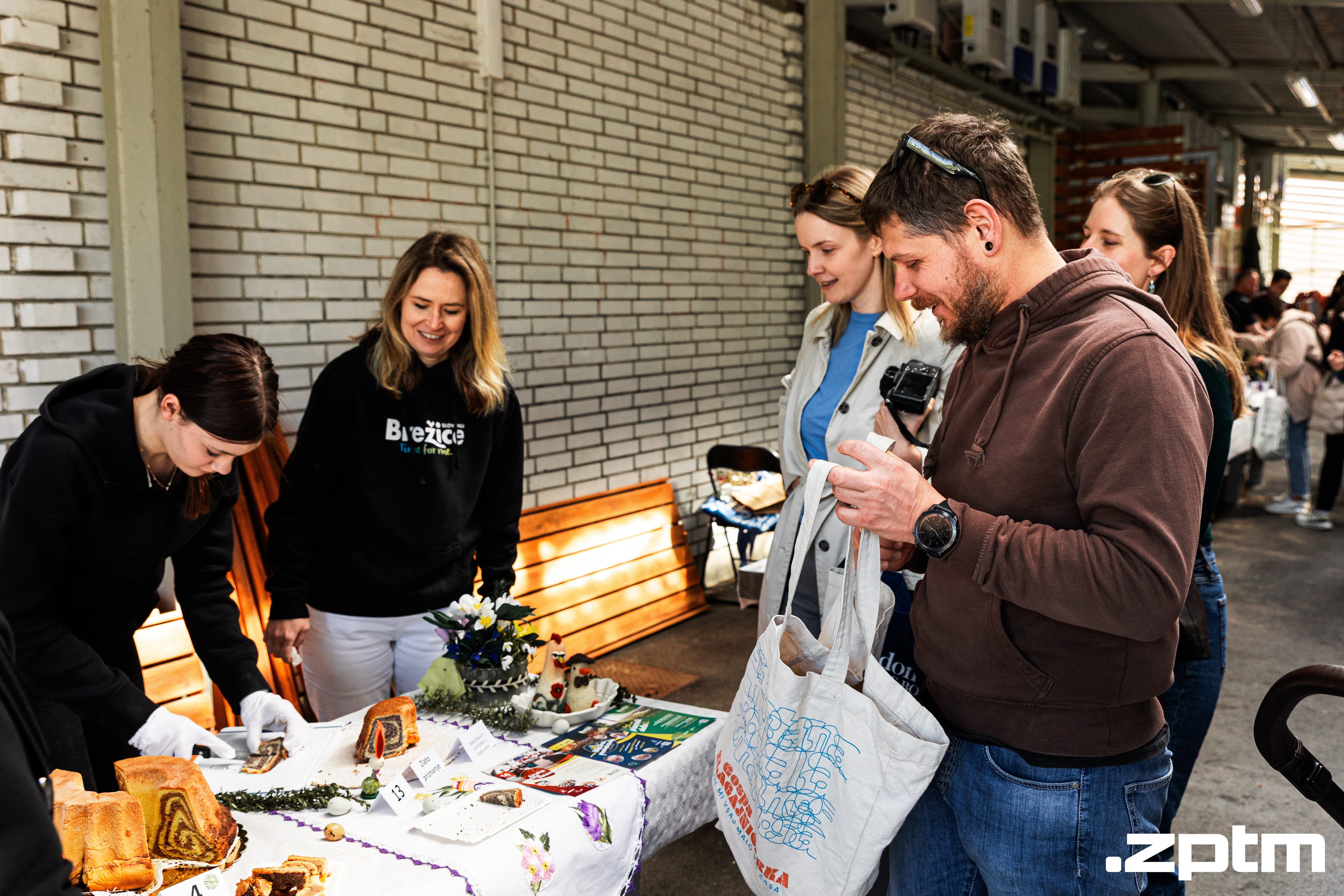 3. Velikonočna tržnica