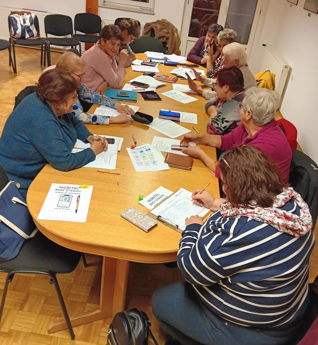 Delavnica za starejše v KS Globoko