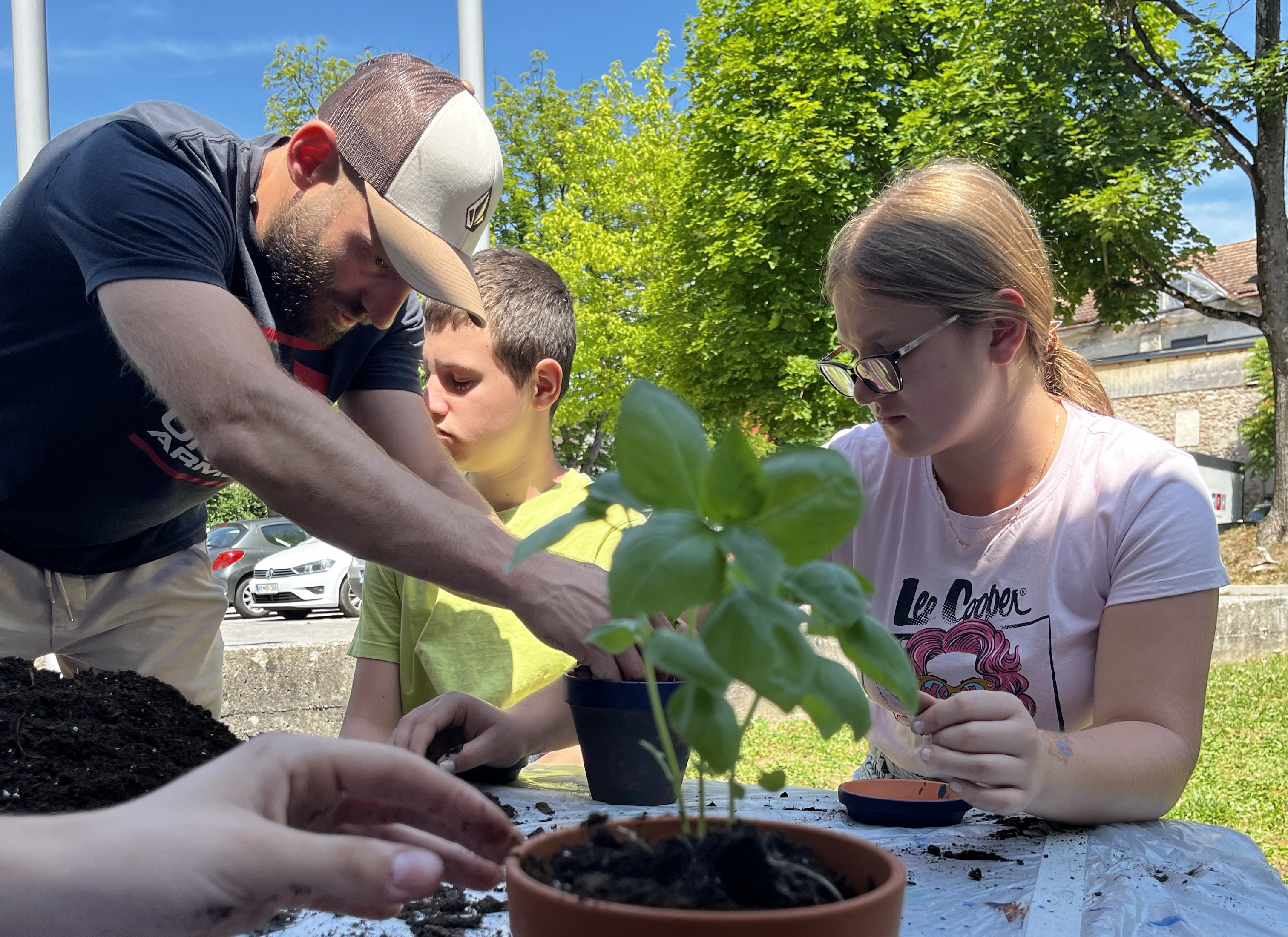 Diši po zeliščih in ustvarjalnosti
