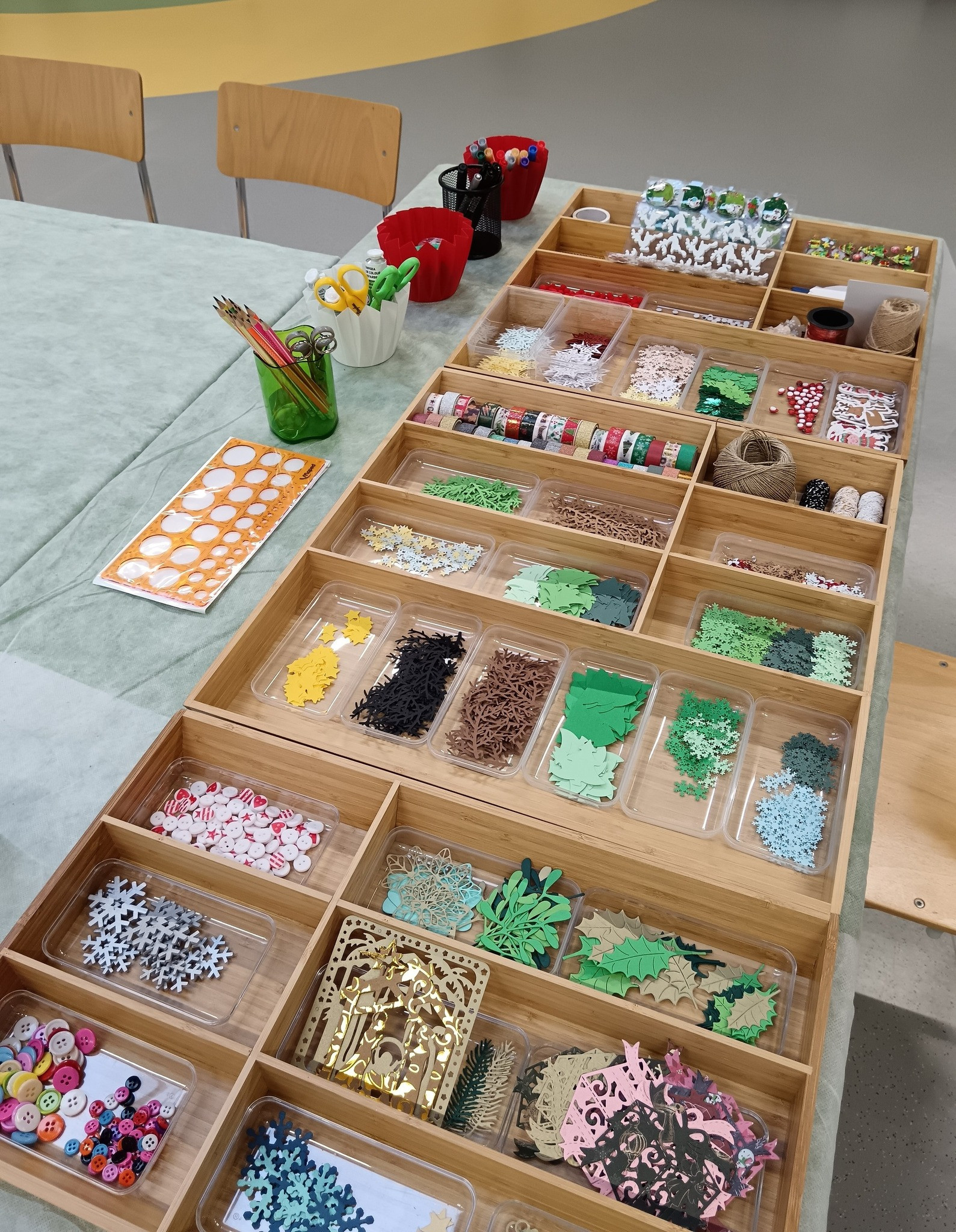 Izdelava prazničnih voščilnic