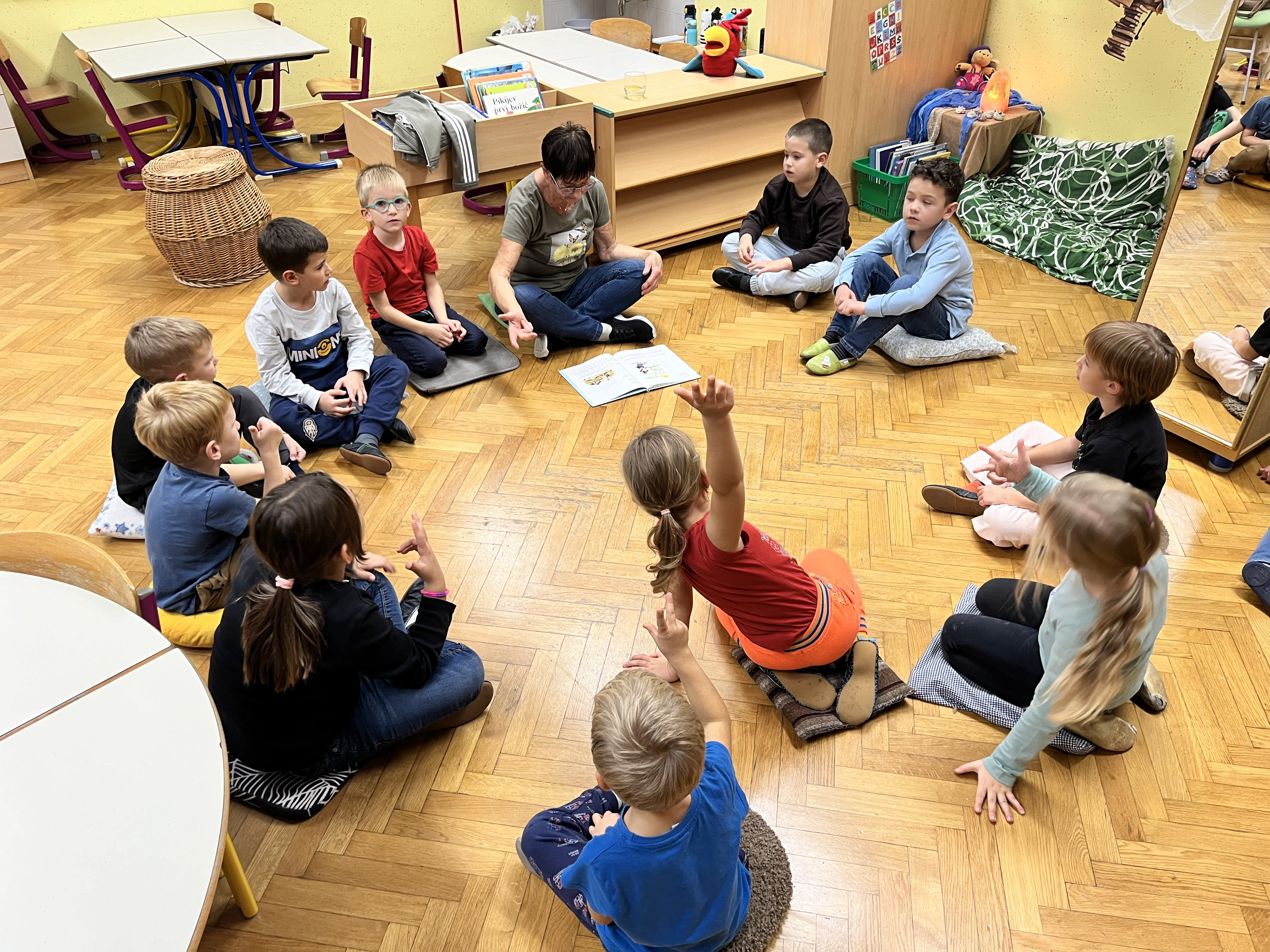 Medgeneracijsko branje na OŠ dr. Jožeta Toporišiča Dobova