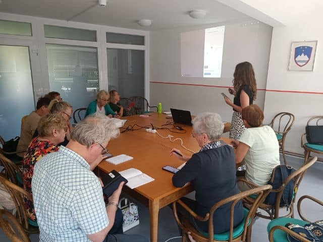 Navigacija na pametnem telefonu