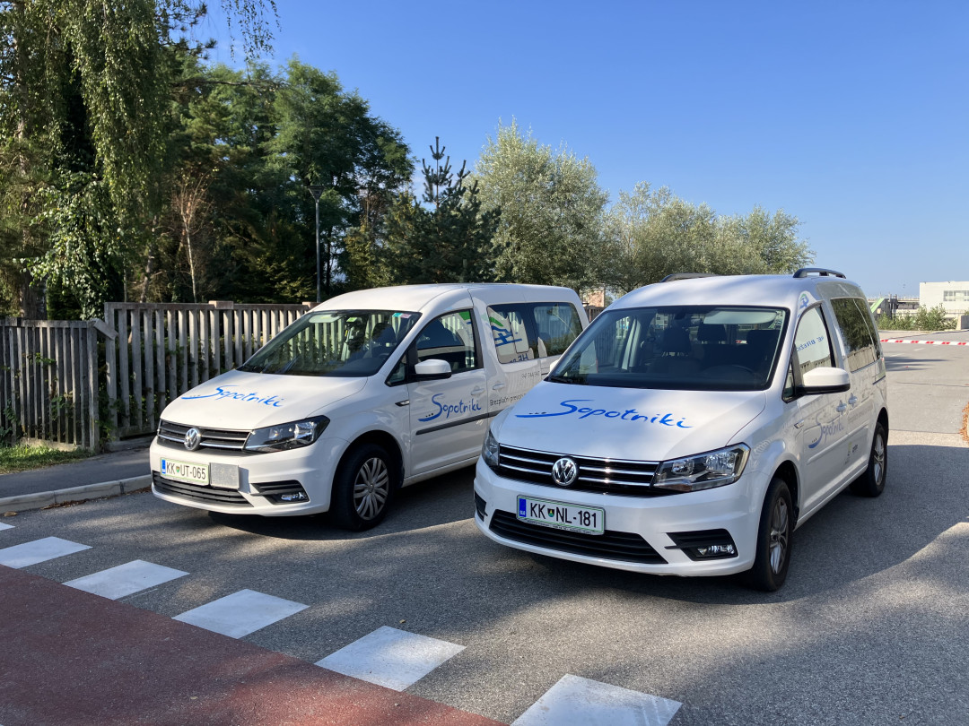 Sopotniki Brežice prejeli novo službeno vozilo Volkswagen Caddy Maxi