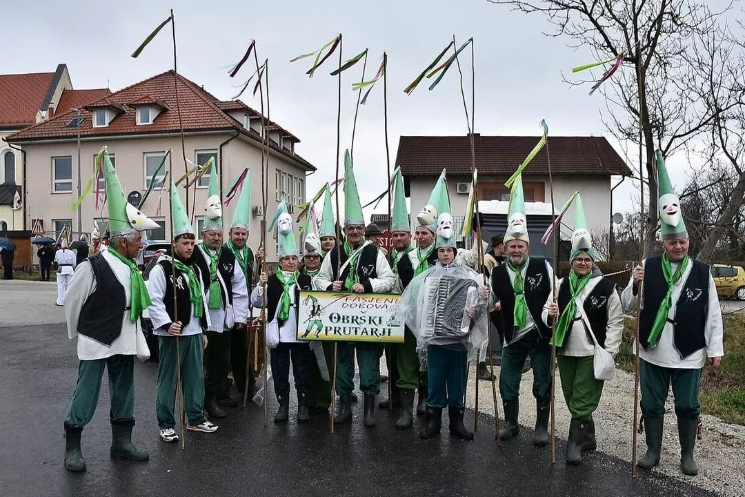 421936452_706284558316591_2360827693003744971_n