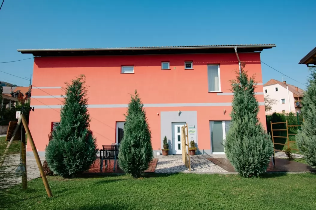 Apartmaji Pri Adamsovih