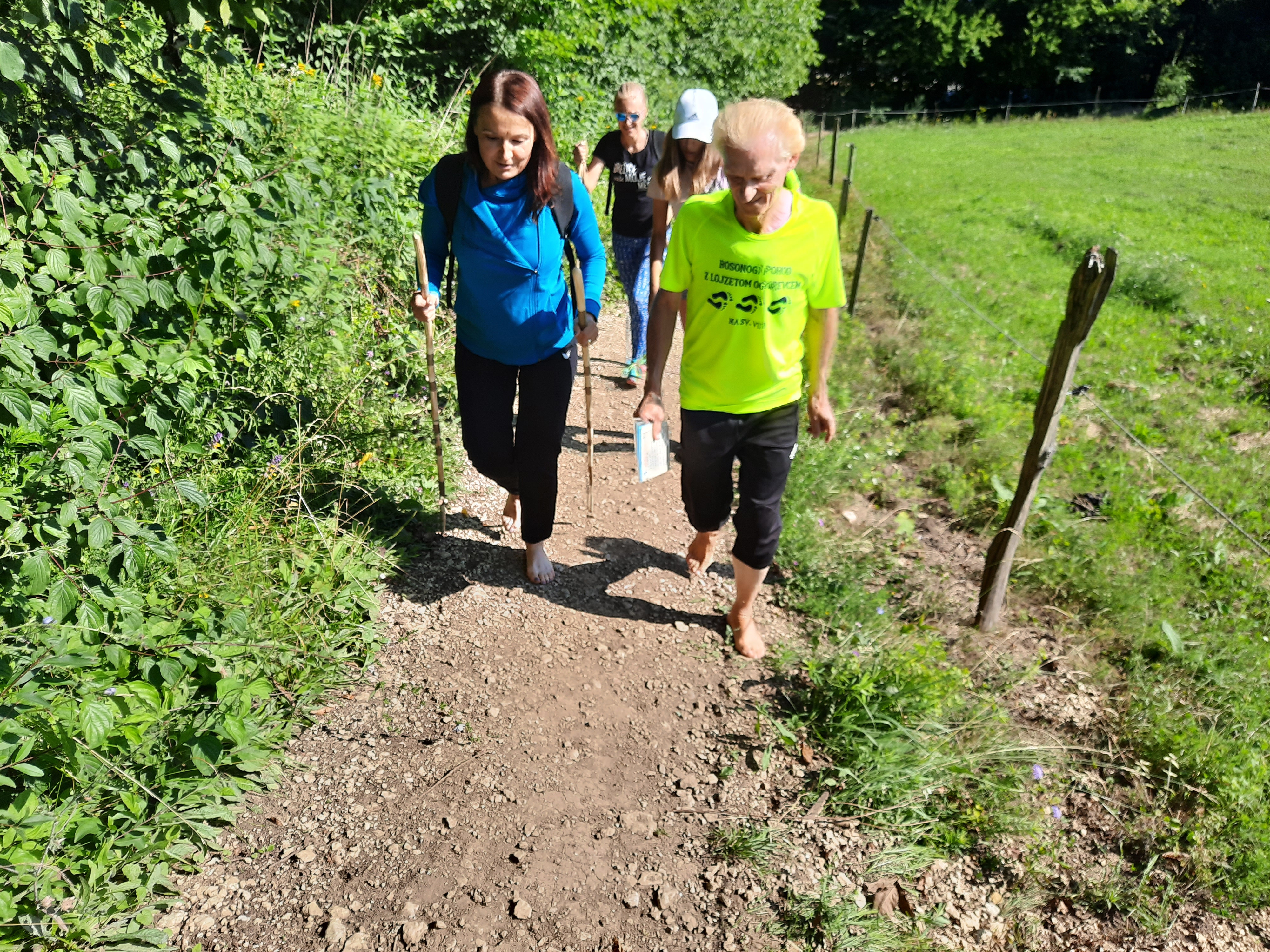 Bosonogi pohod z Lojzetom Ogorevcem