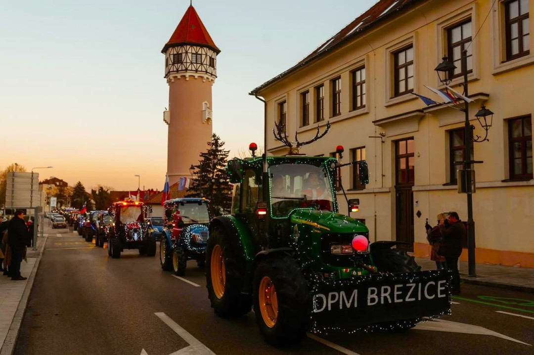 Božična traktorijada