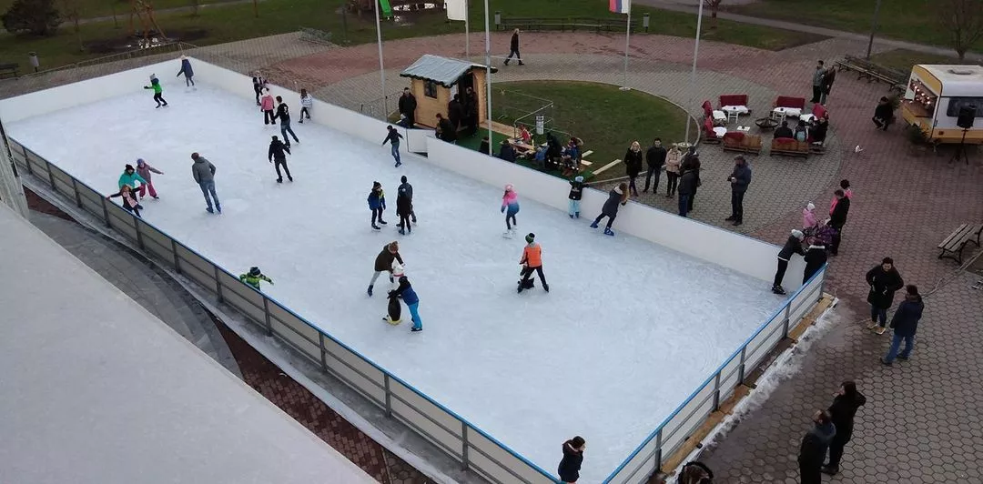 Brežiško drsališče