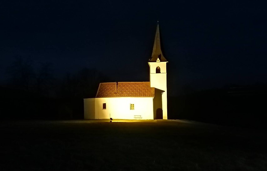Cerkev sv. Duha, Mrzlava vas