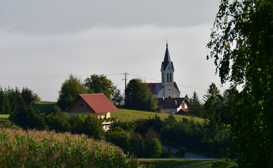 Cerkev Sveta Magdalena, Jesenice, Jesenice na Dolenjskem