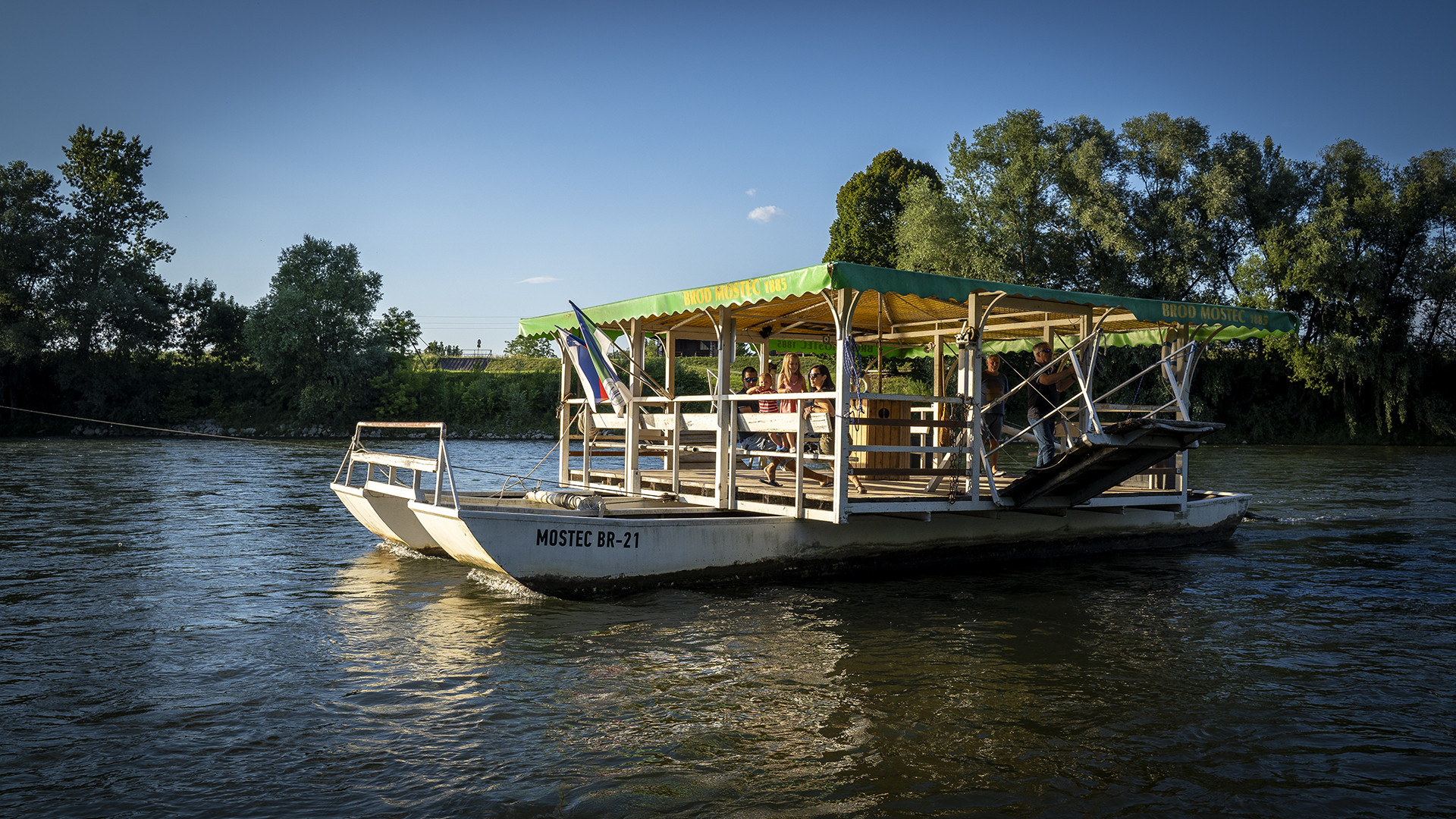 DSC03759__SIMON SREČKOVIČ