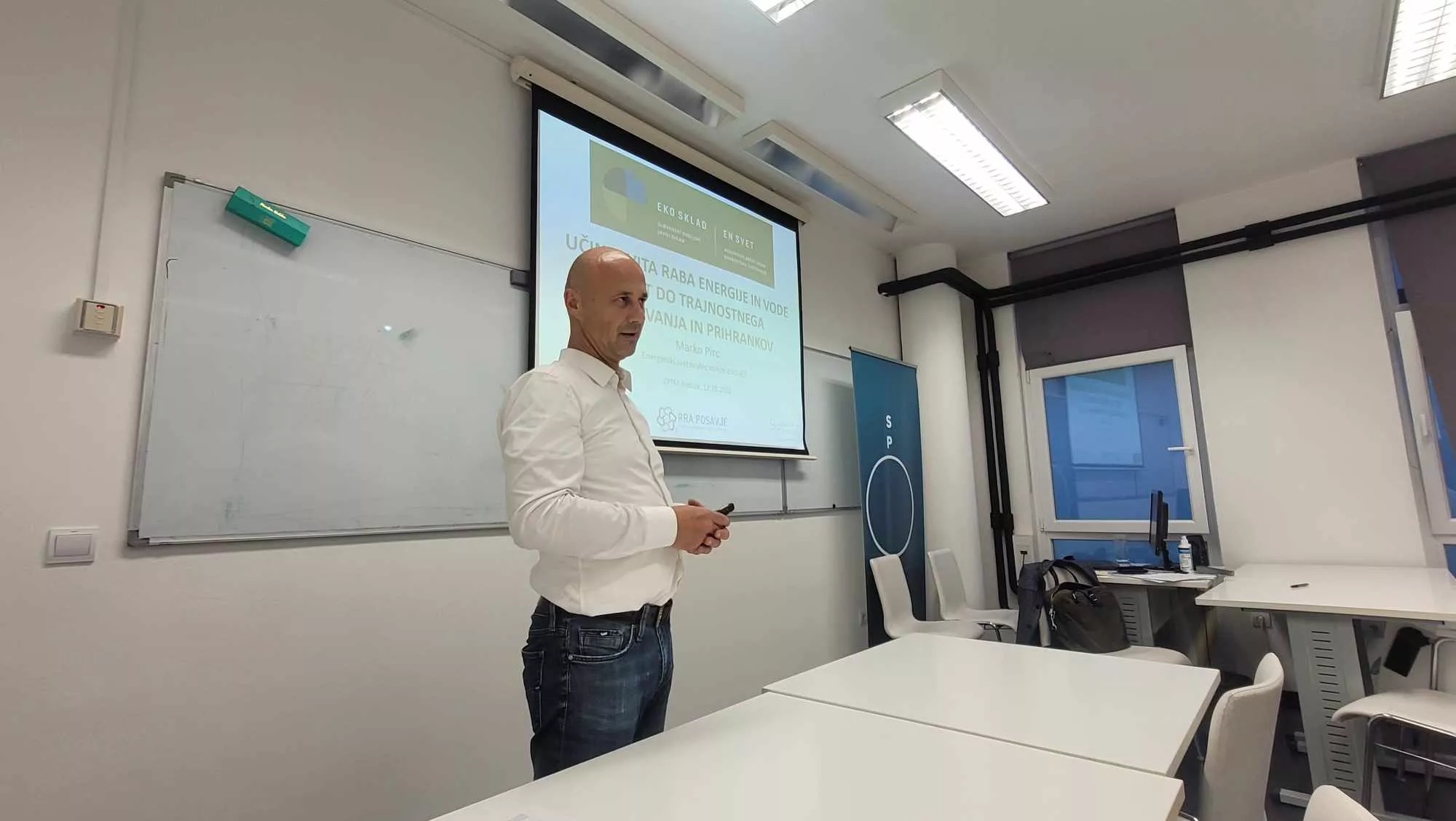 Energetska strokovnjaka združila moči za spodbujanje trajnostnega poslovanja in prihrankov v Brežicah