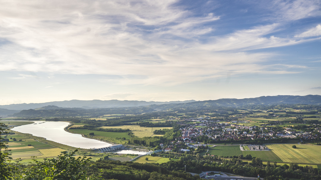 Energy point hike, stretch & brunch