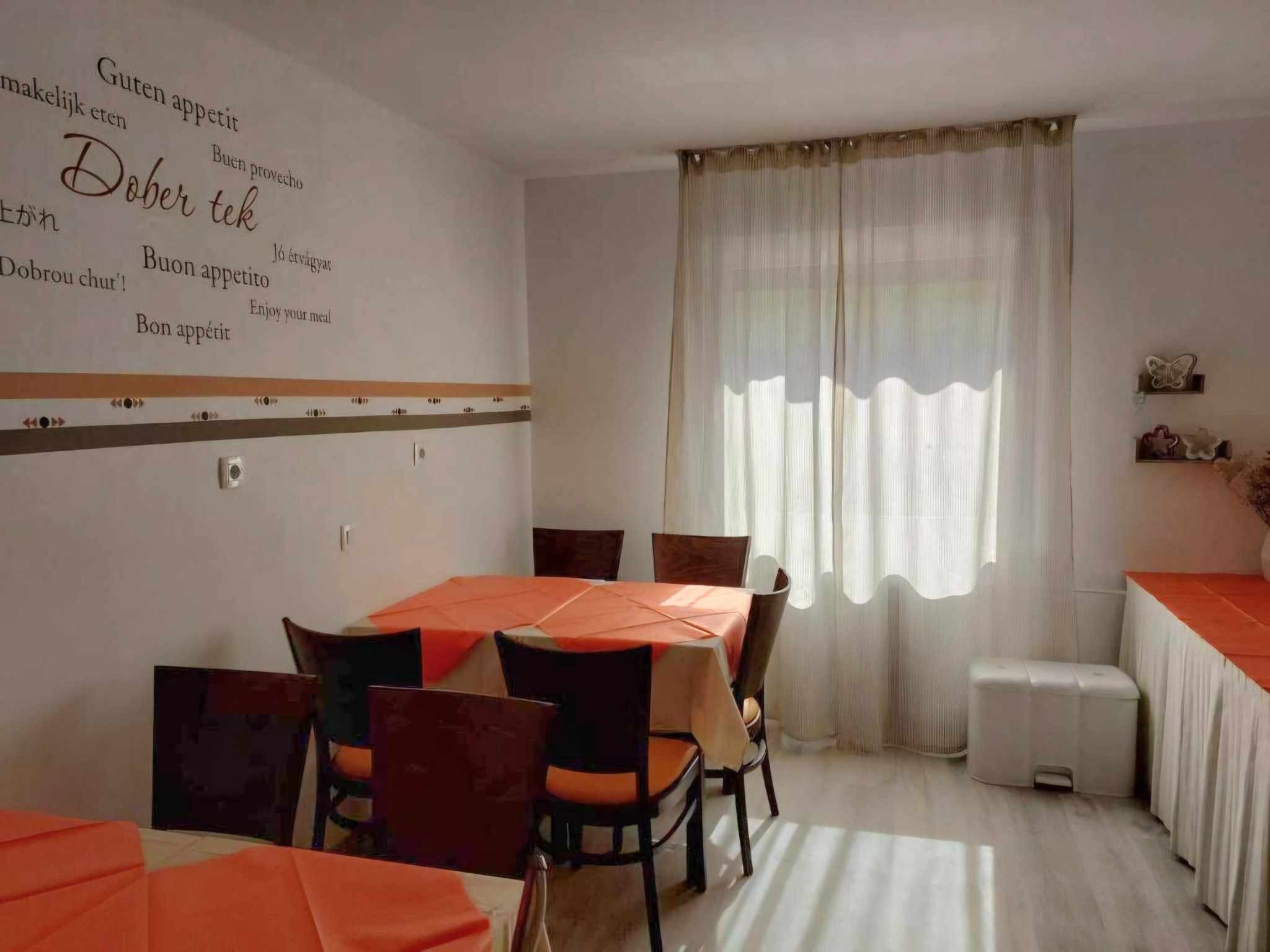 Gostilna ob sotočju in prenočišča Budič