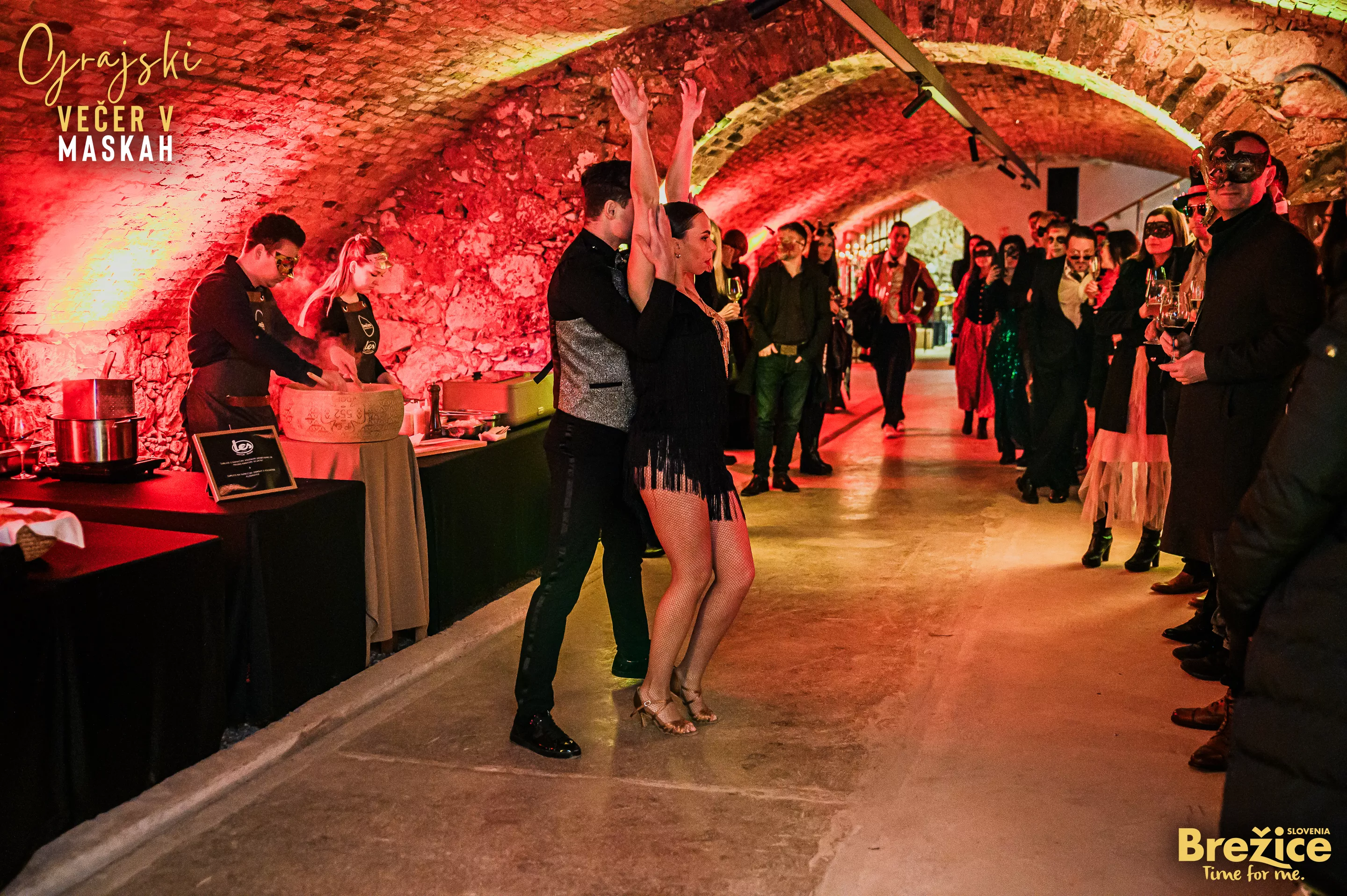 Grajski večer v maskah navdušil obiskovalce