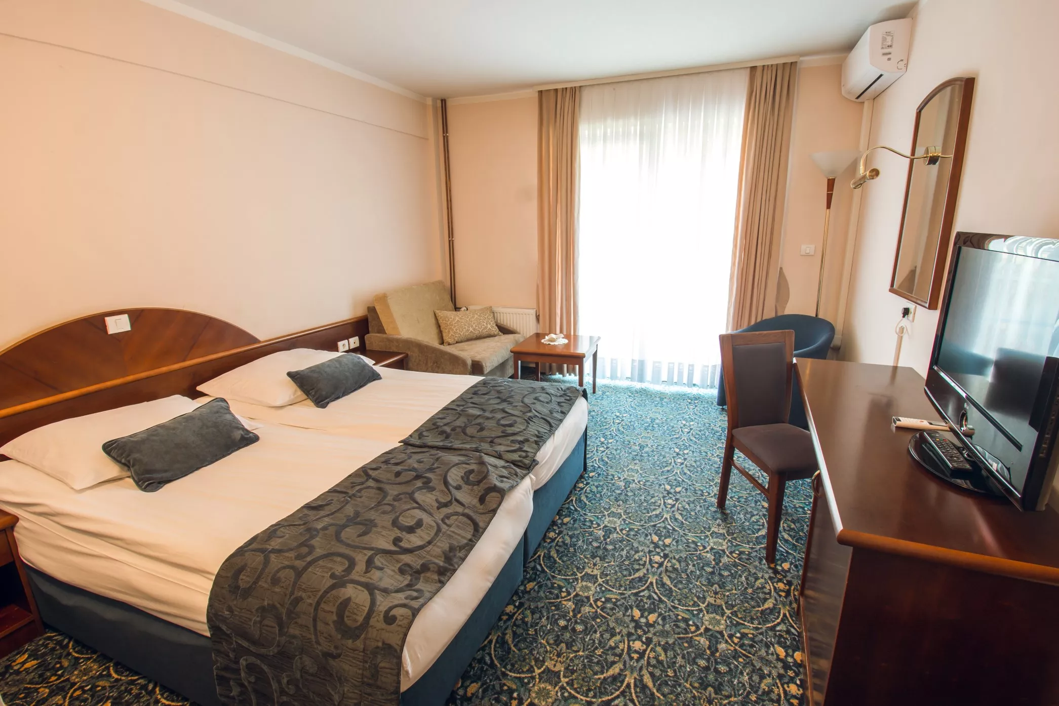 Hotel Čateški dvorec