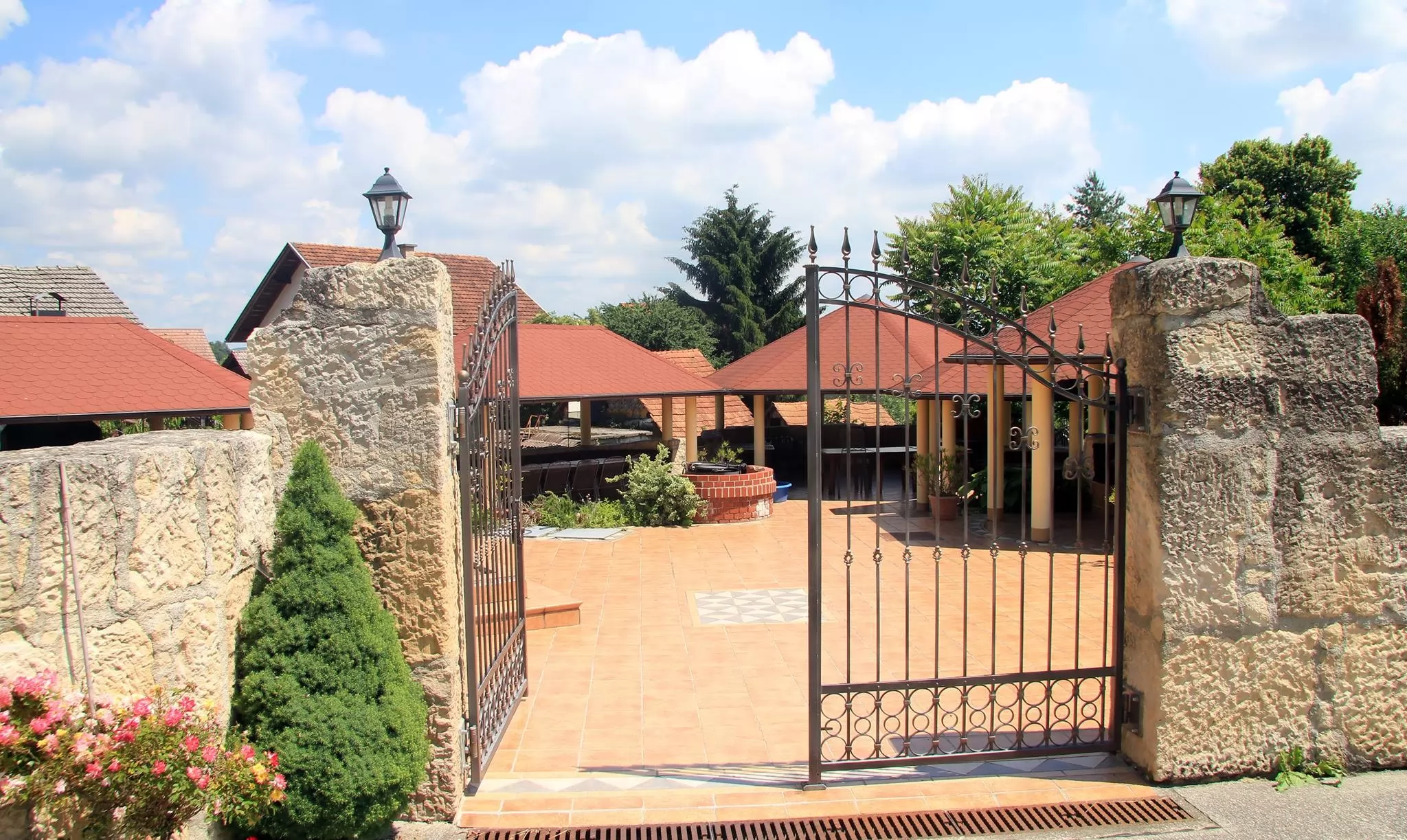 Hotel Čateški dvorec