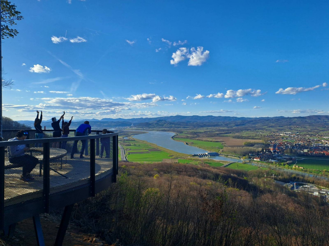 IMG-280f6ae5d083d47c2b39e50df787c31d-V