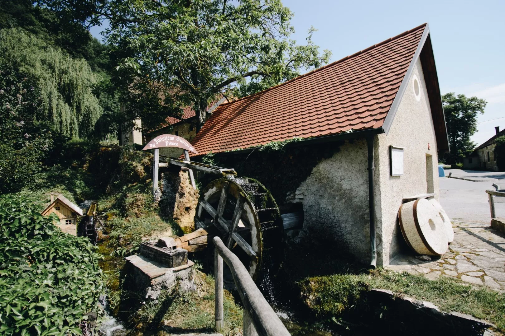 Izvir Gabernice in jama Duplo