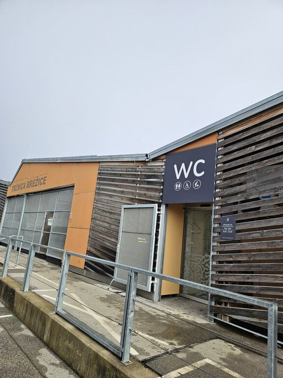 Javna stranišča v Brežicah