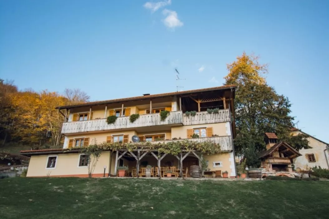 Keltis kmetija Kelhar