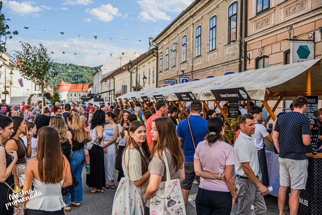 Kuhinja na ulici: Brežice Izbrano – tradicionalna otvoritev Mestne promenade