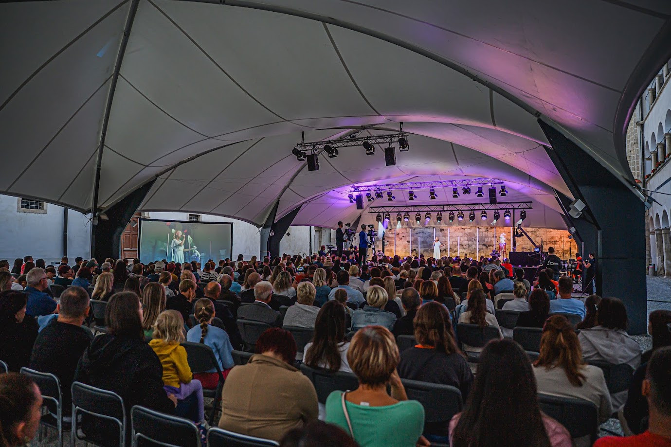 Mednarodni otroški pevski festival Brežice