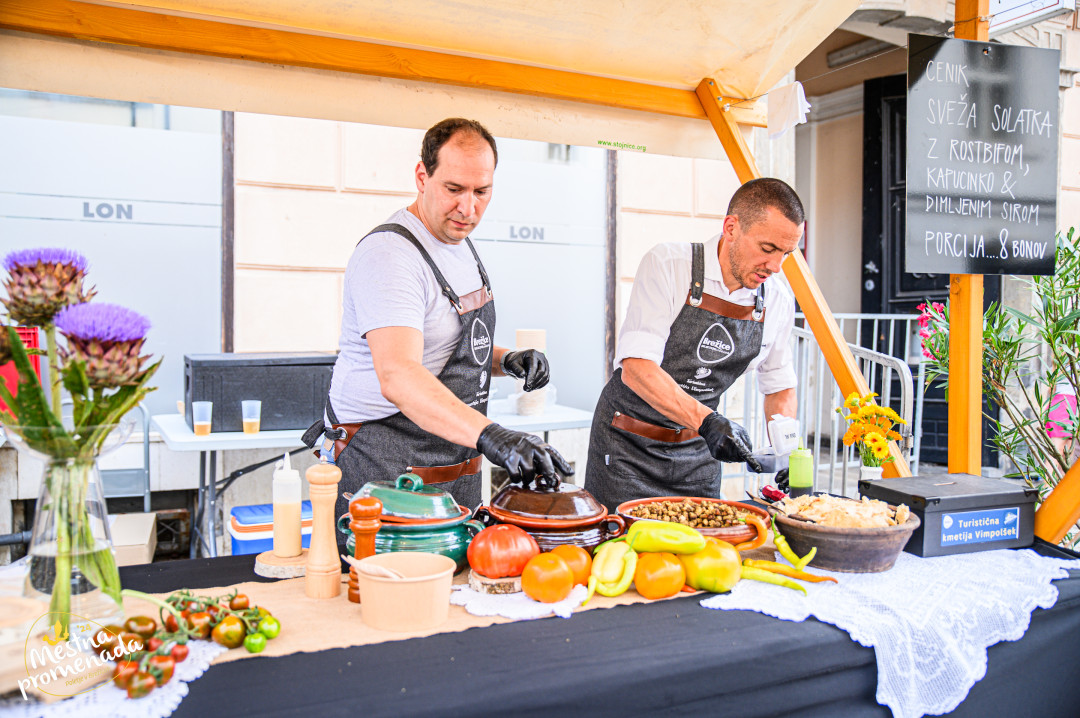 Mestna promenada Brežice 2024 navdušila s programom in rekordnim obiskom