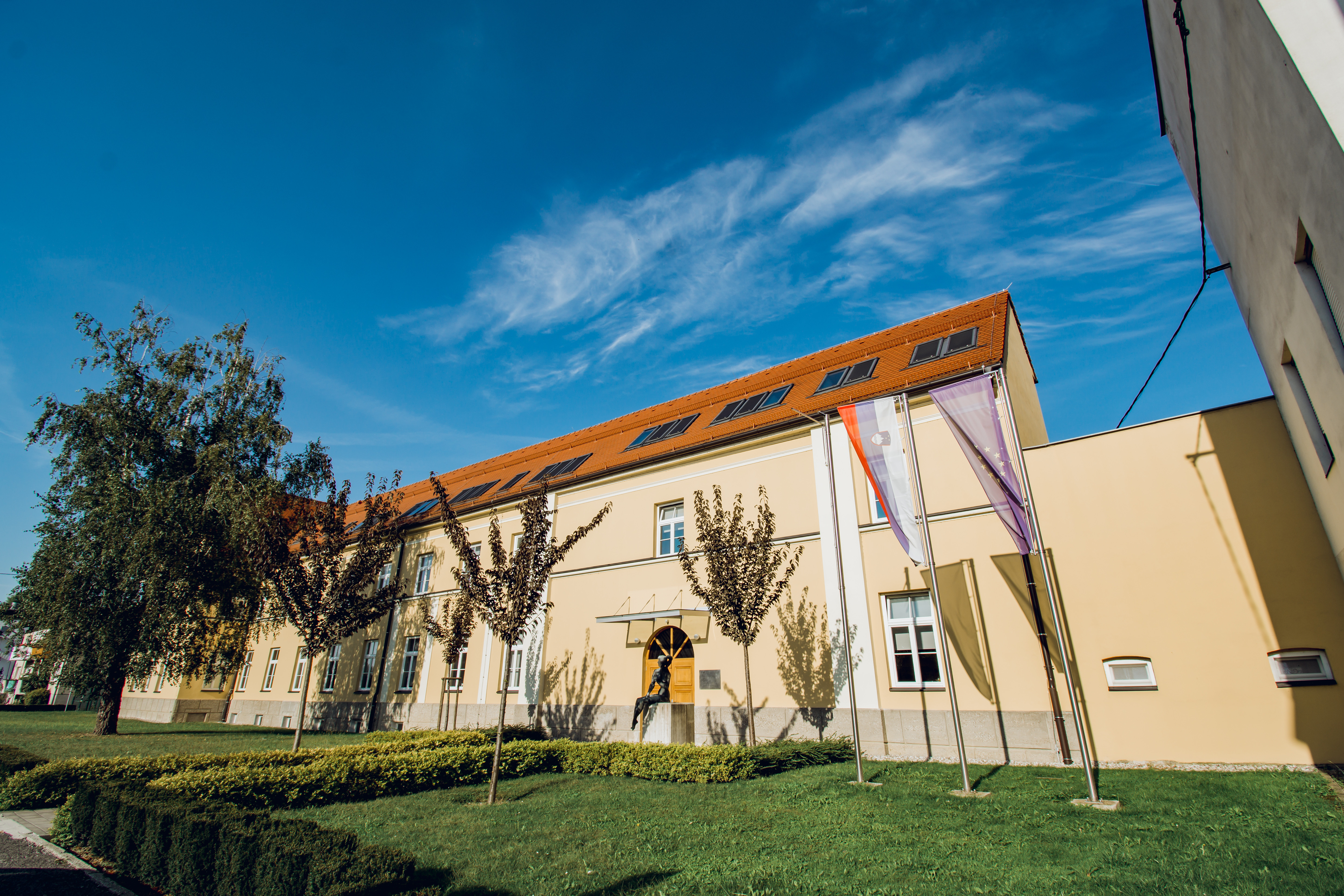 Nekdanji frančiškanski samostan