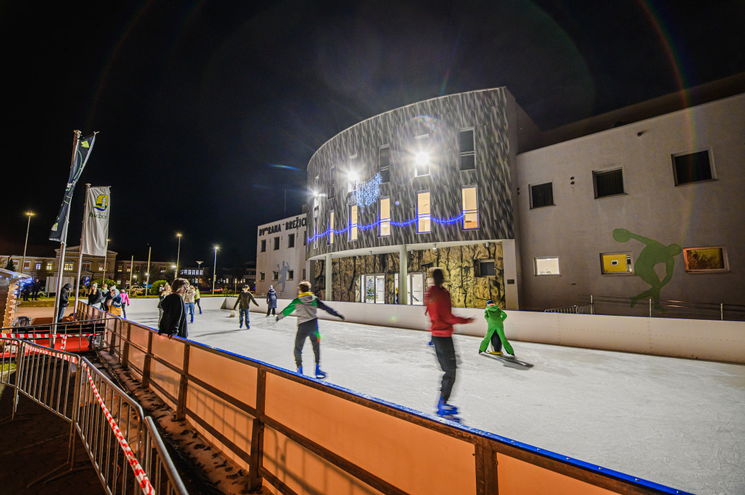 Otvoritev drsališča