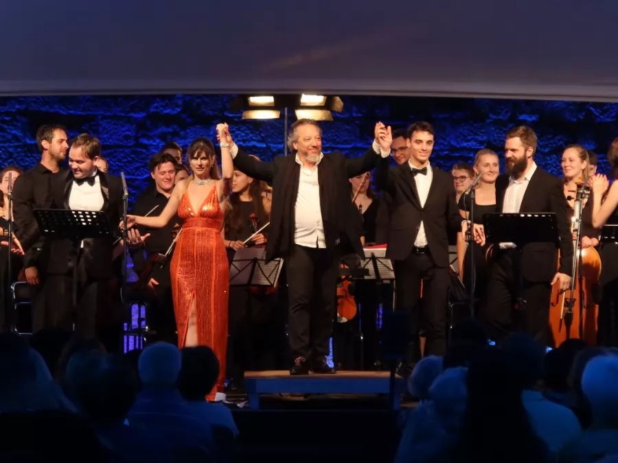 Pehlivanian Profesionalna Operna Akademija: La Boheme