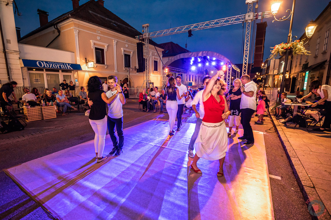 Promenada 19 - Salsa-30