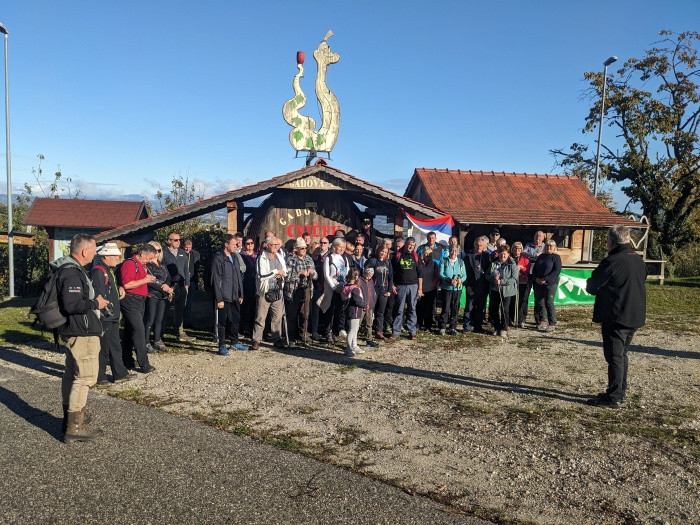 pxl_20241012_072817227