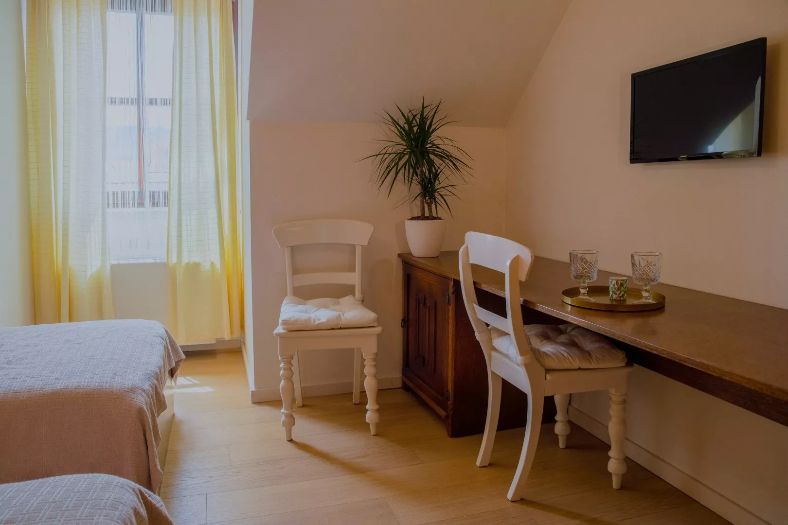 Rafter’s Inn Hotel (Splavar)