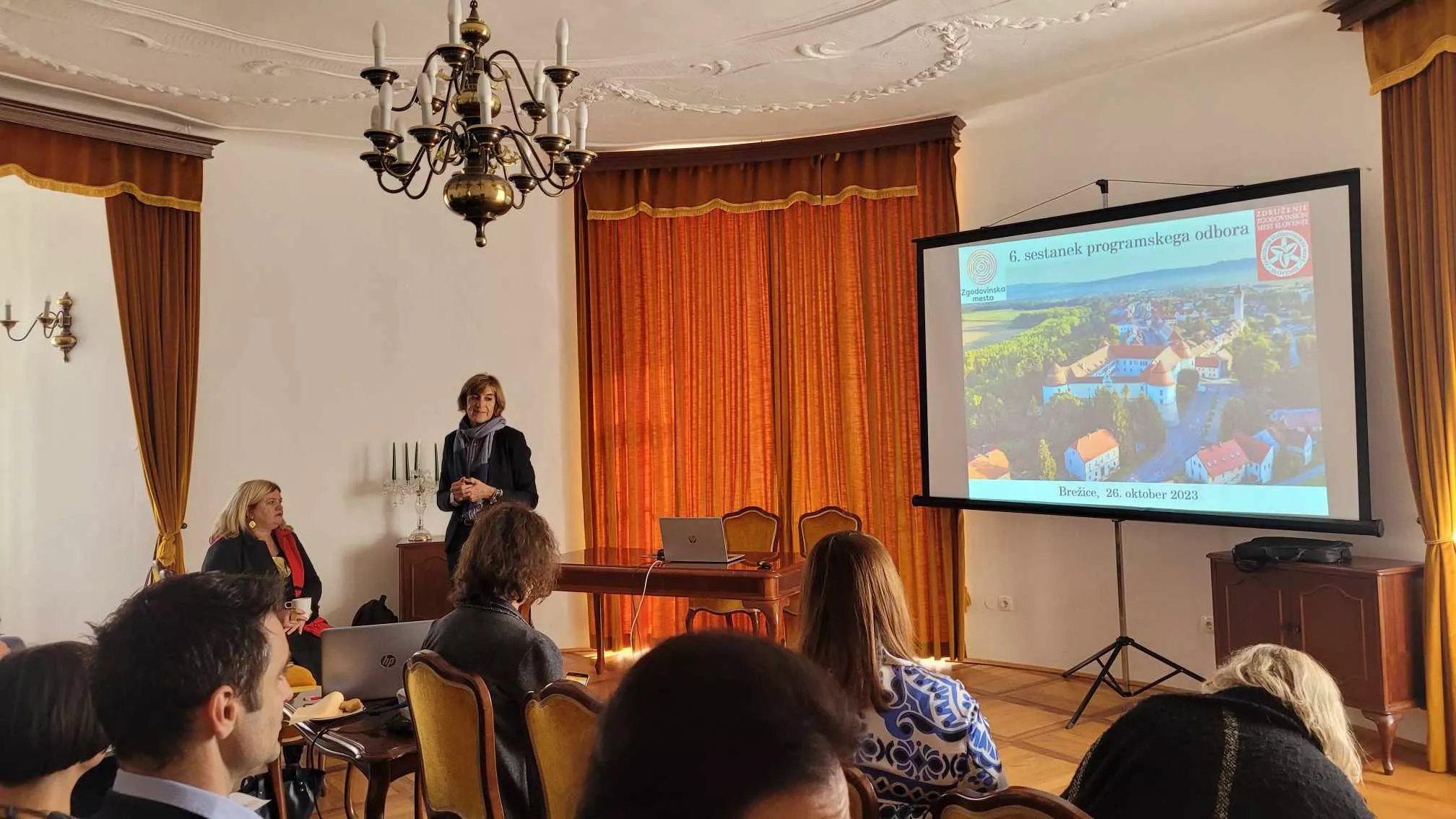 SREČANJE ZDRUŽENJA ZGODOVINSKIH MEST SLOVENIJE V MESTU NA SOTOČJU SAVE IN KRKE