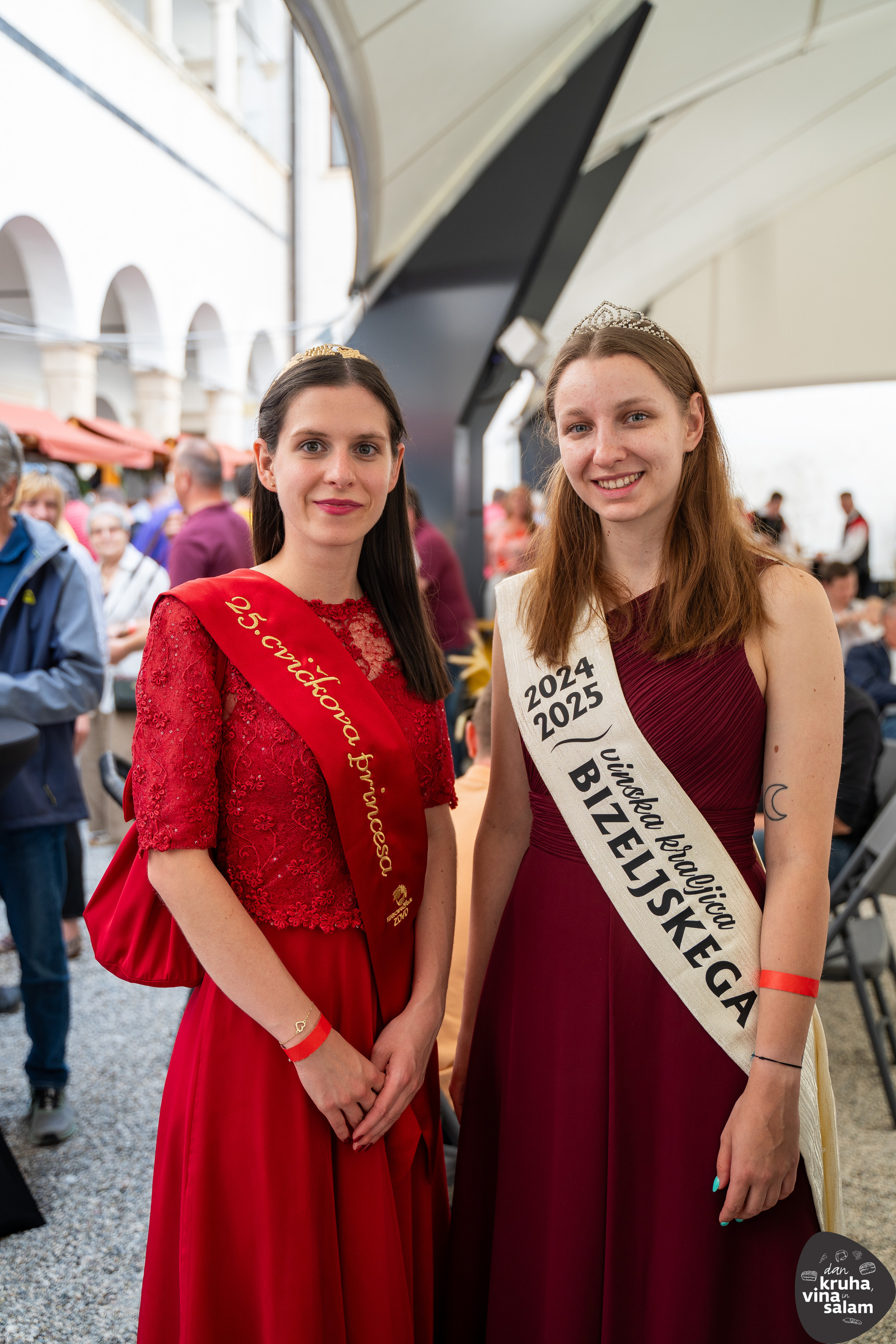 Uspešen Dan kruha, vina in salam v Brežicah