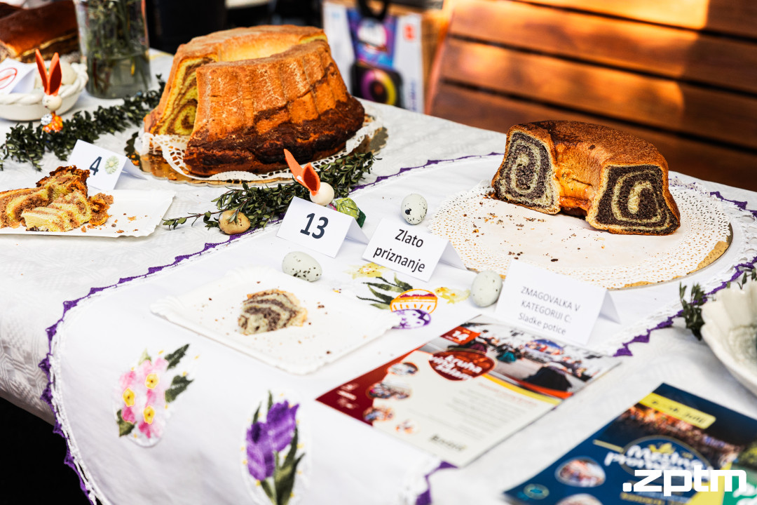 Zmagovalne potice in živahno dogajanje na 3. Velikonočni tržnici v Brežicah