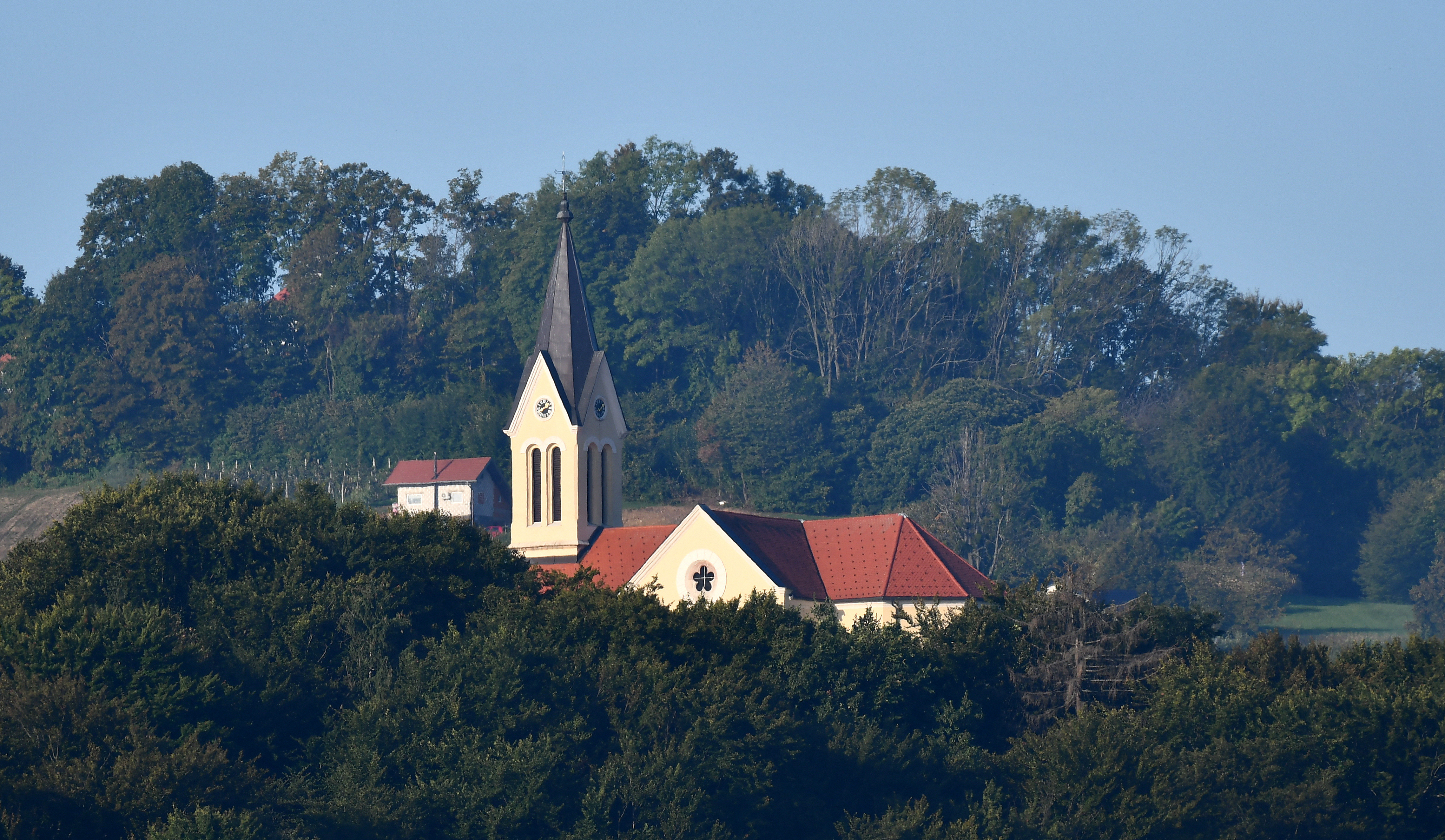 Župnijska cerkev Marijinega vnebovzetja, Velika Dolina