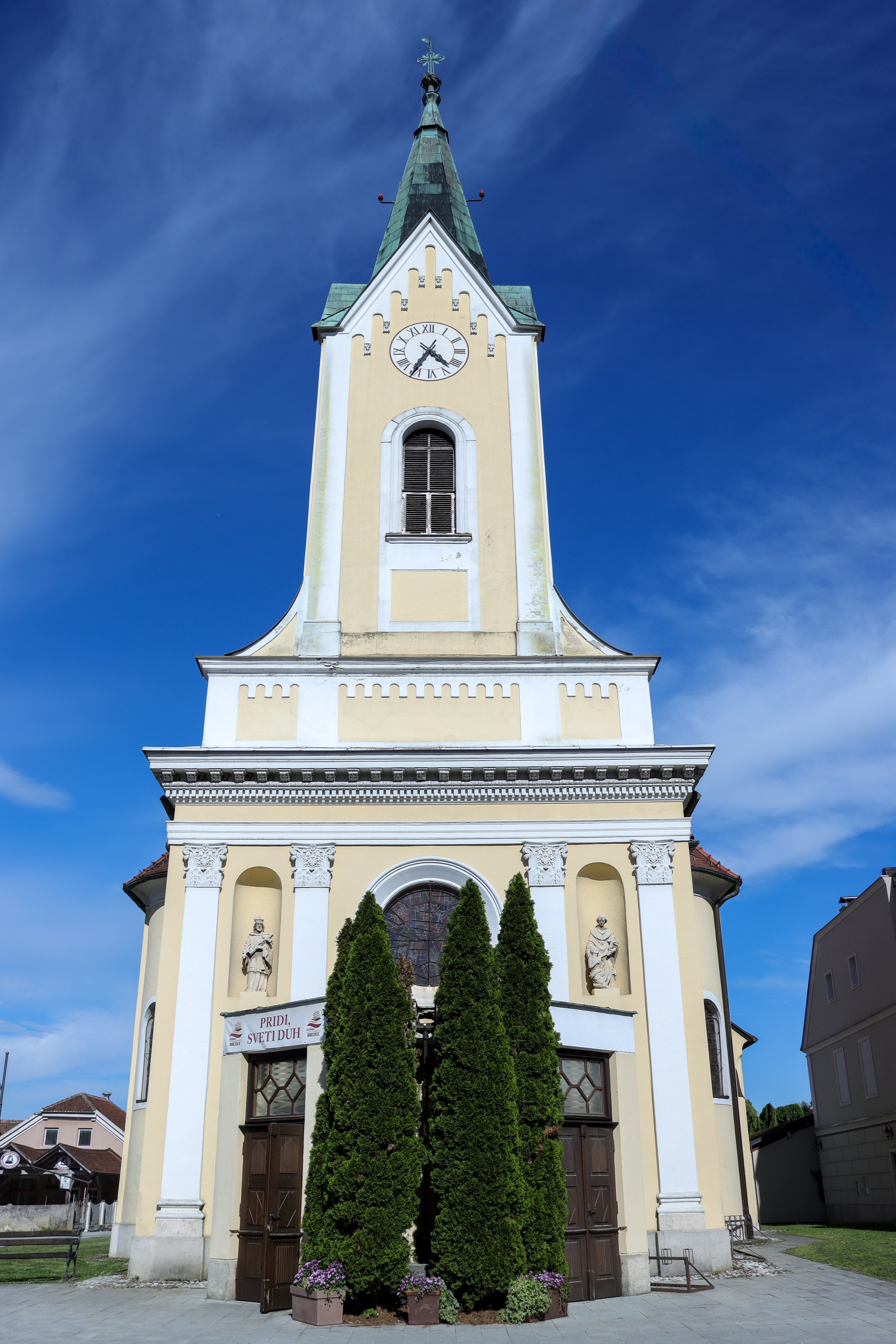Župnijska cerkev sv. Lovrenca